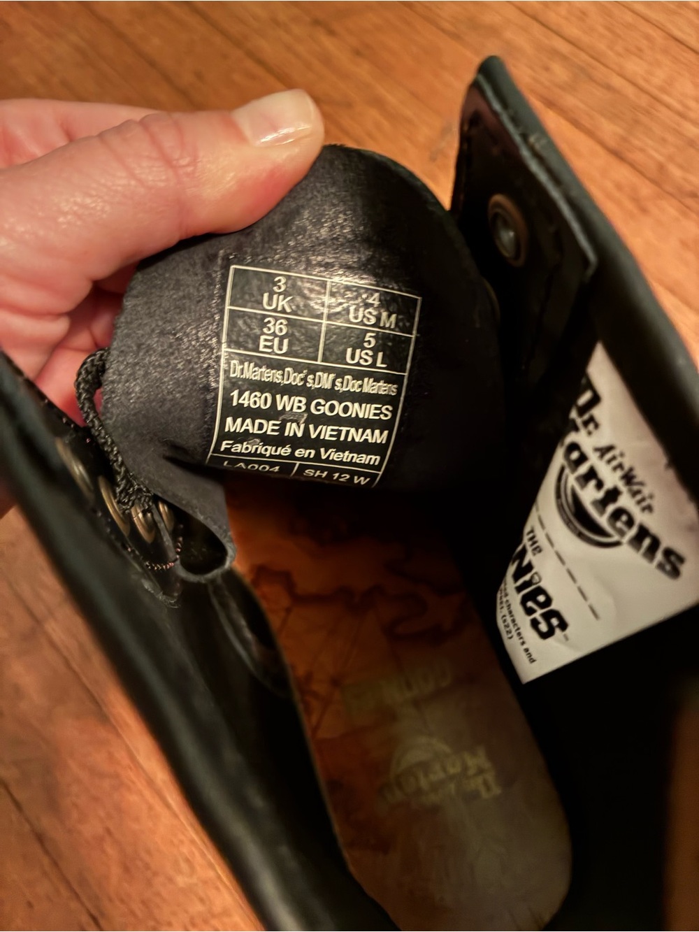 2022 Dr. Marten Goonies High Top Leather Booth - Picture 7 of 7